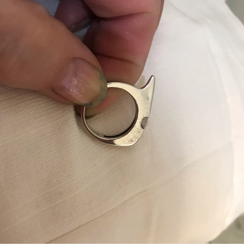 Sterling Silver Solitaire Modern Ring Size 6 - Picture 3 of 6